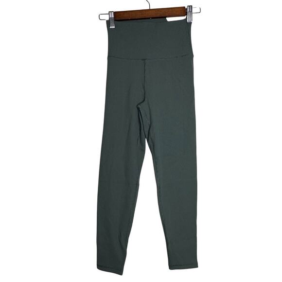 Offline by Aerie Ribbed High Waisted Leggings in Royal Palm NWT Medium Short - Picture 2 of 8